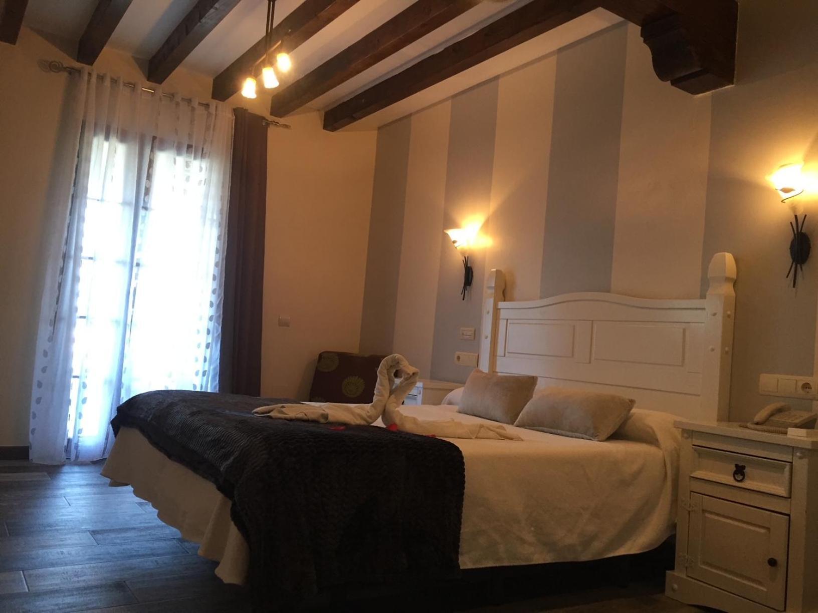Hotel Marfrei Hinojedo エクステリア 写真
